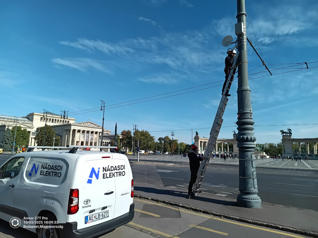 NADASDI_ELEKTRO_WEBSITE_AUTO